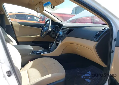 2013 Hyundai Sonata Gls z USA, uszkodzony, nr VIN 5NPEB4AC4DH549662